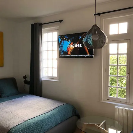 Centre, Plage, Casino Et Hippodrome アパート ドーヴィル